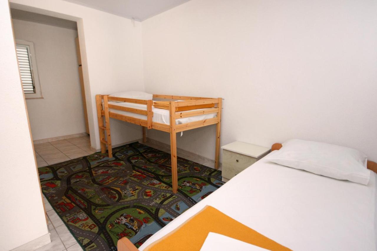 Apartments By The Sea Promajna, Makarska - 2673 Exterior foto