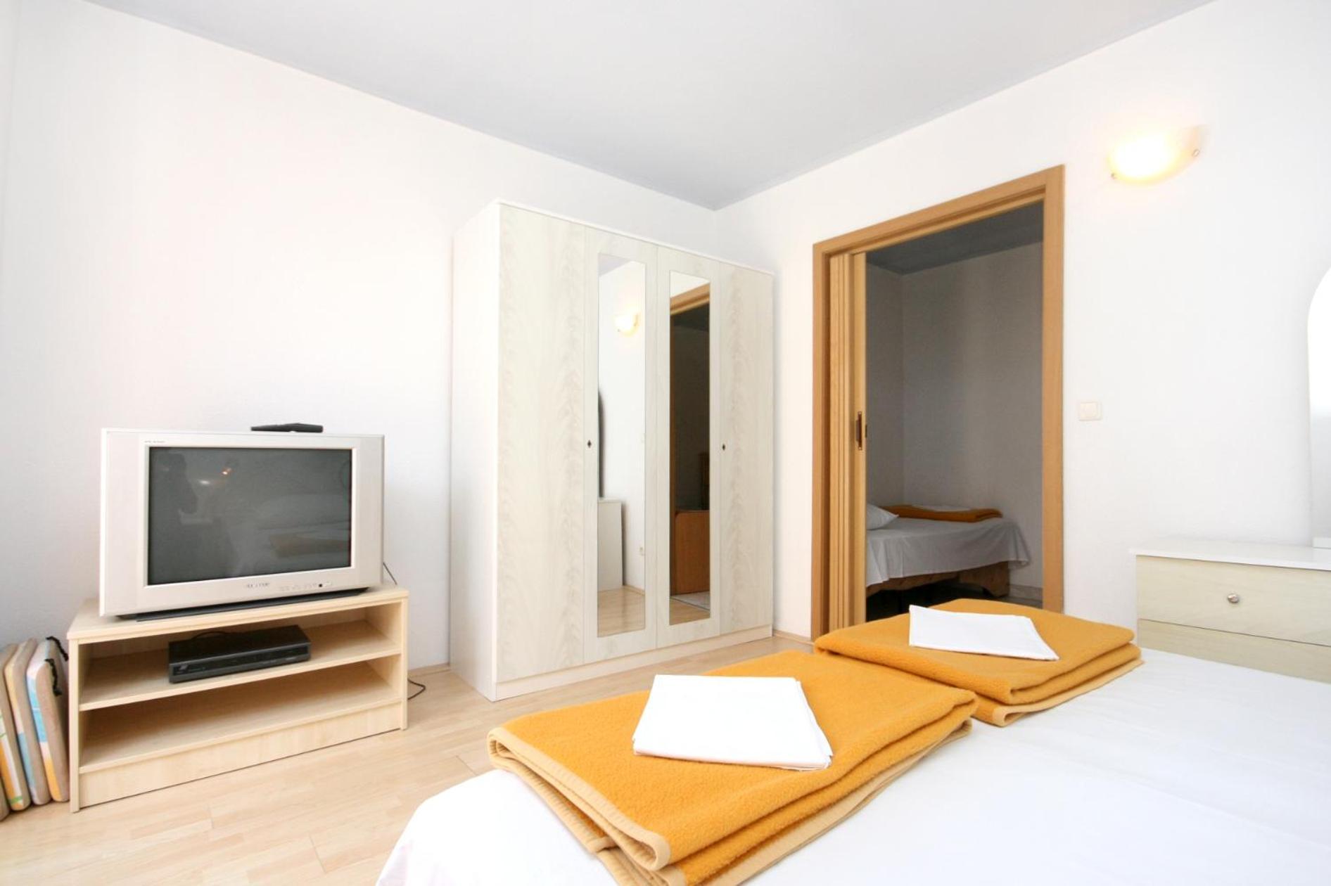 Apartments By The Sea Promajna, Makarska - 2673 Quarto foto